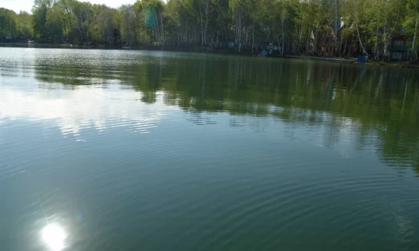 Озеро Кумкуль на закате